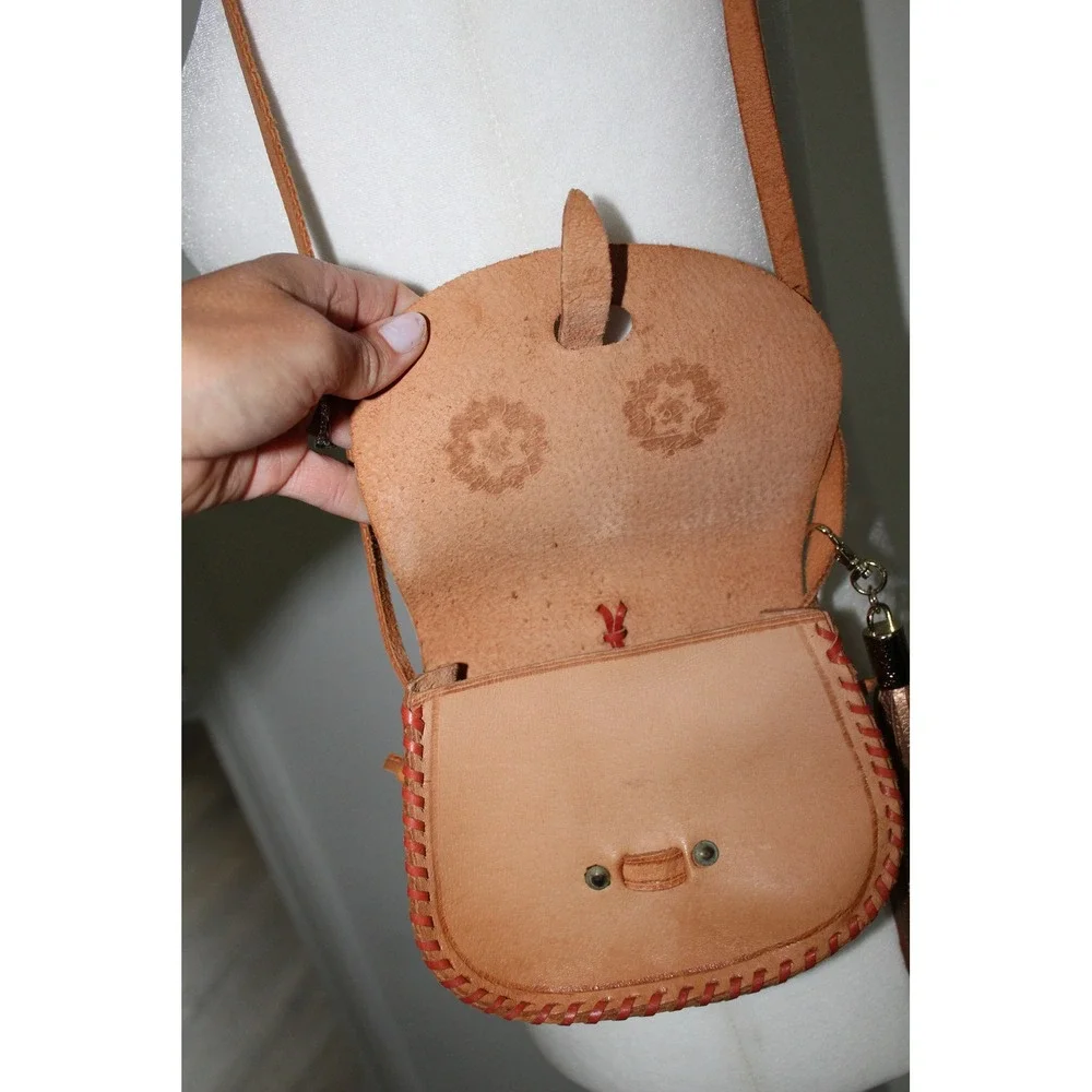 Kids Tan Tooled Leather Floral Crossbody Saddle Bag with Tassel and Whipstitch